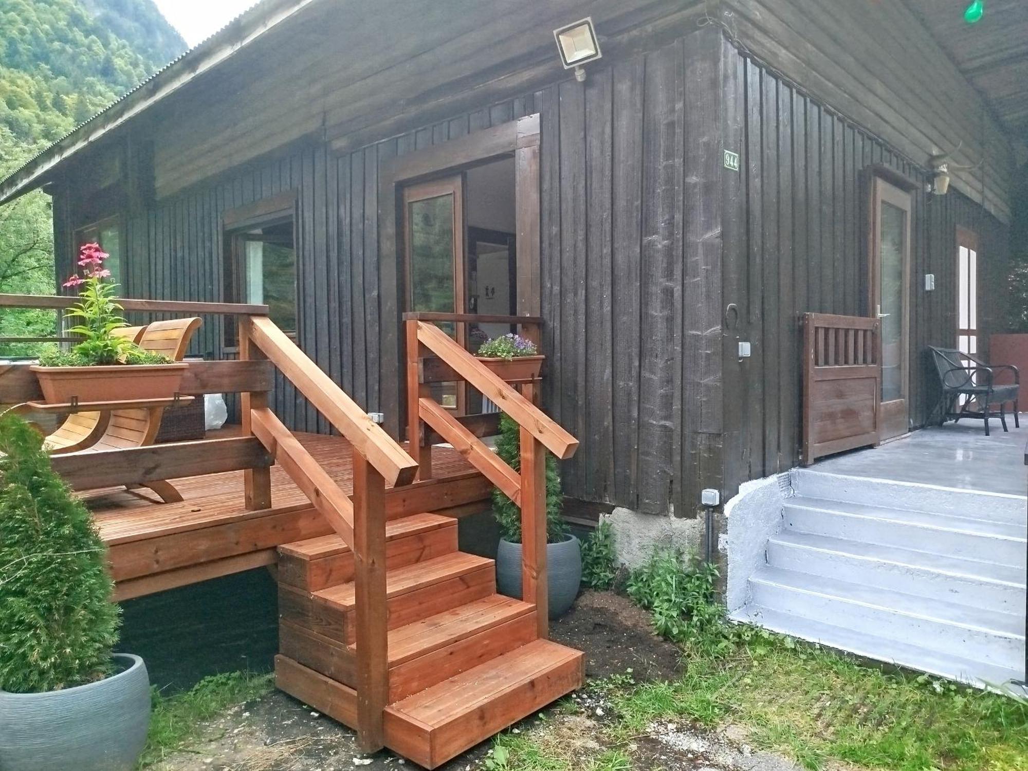 Chalet 8 Personnes + Grand Terrain Et Riviere Entremont 외부 사진