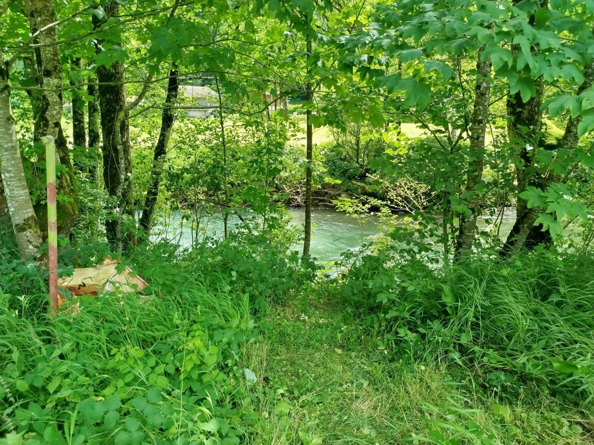 Chalet 8 Personnes + Grand Terrain Et Riviere Entremont 외부 사진